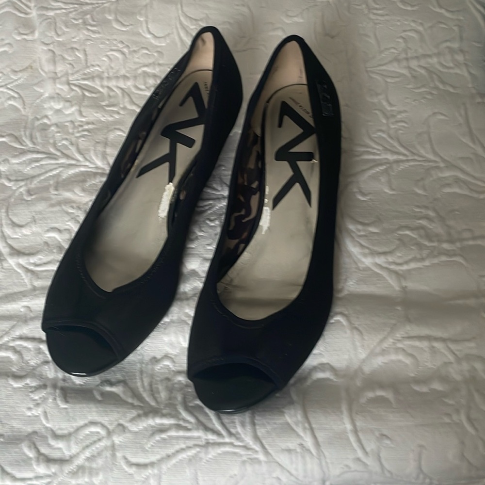 10M Shoes